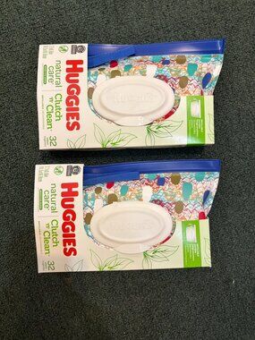 Set of 2 Huggies Clutch 'n' Clean Natural Care Baby Wipes & Pouches